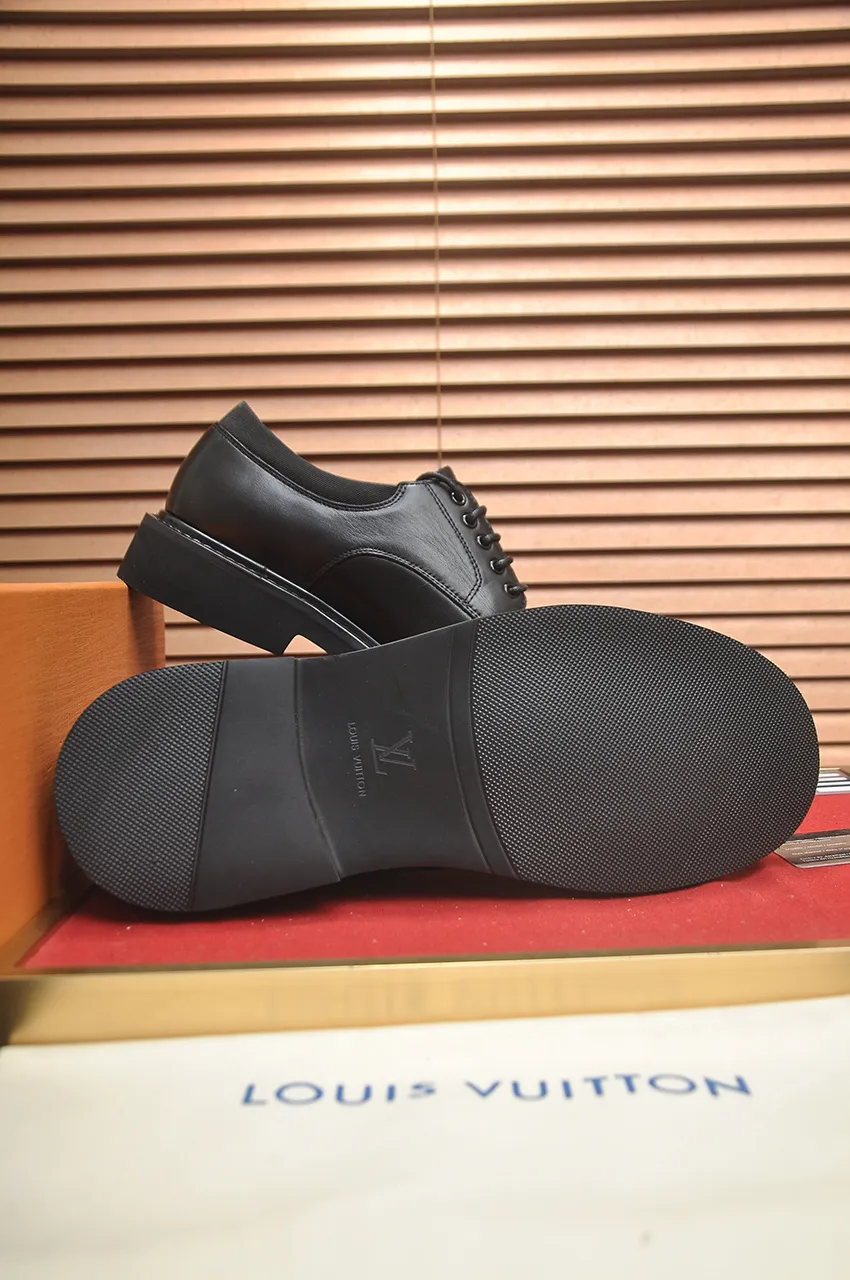 Men's men's shoes💰660💶[LOUIS VUITTON] (original order) new style🍀LV Louis Vuitton * - top version of LV classic leather shoes! Made of imported original single cowhide, original leather side strips and wear-resistant rubber outsole! High quality products! Code number 39-44 (38.45 customized)